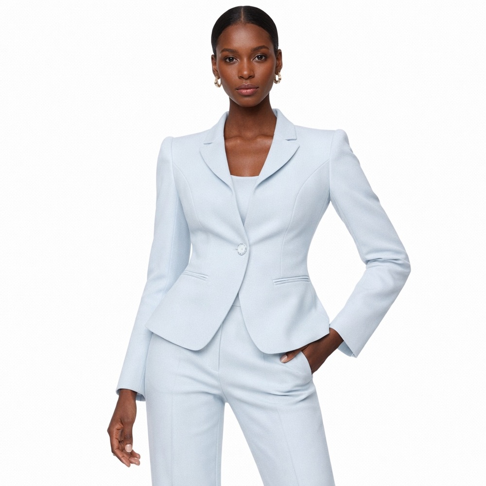 Salvatore Ferragamo Elegant White Women's Blazer and trousers SET, sz 40 IT/6 US